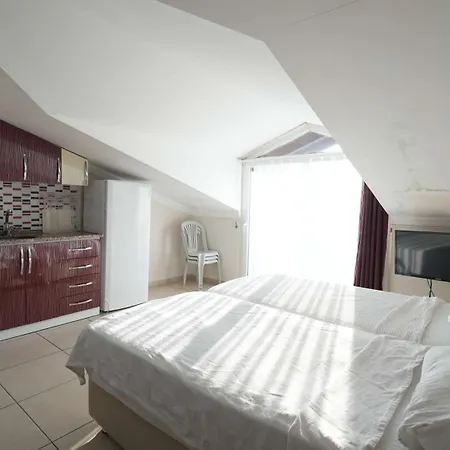 Mut Олудениз